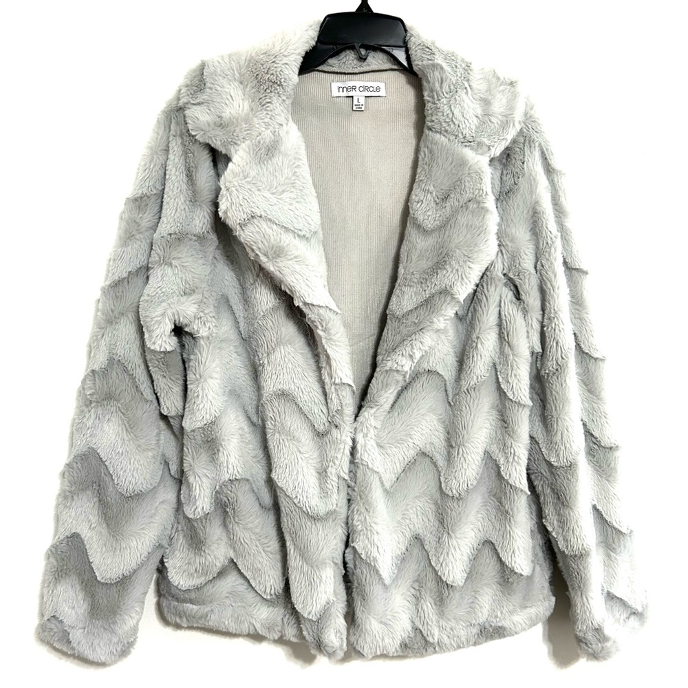 Faux Fur Teddy Soft Jacket Gray Chevron Mob Wives Old Money Vintage Luxury Y2K L